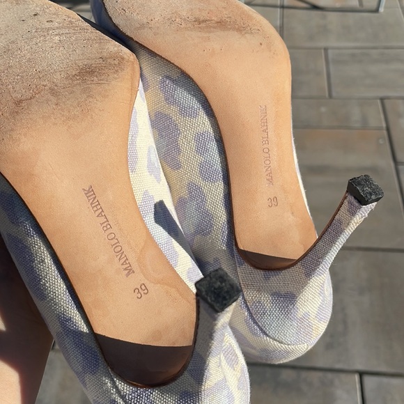 Manolo Blahnik Canvas Animal Print Pumps - Picture 8 of 11
